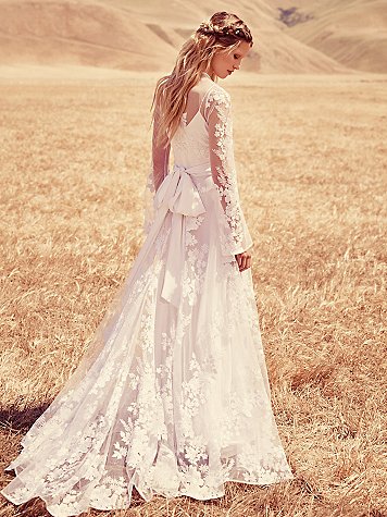 Free People Wedding Line - Lillian Gown. As seen on Rebecca Chan Weddings and Events rebeccachan.ca