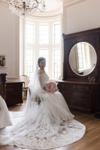 Classic Luxury Wedding at Shangri-La Hotel Toronto. See more at rebeccachan.ca