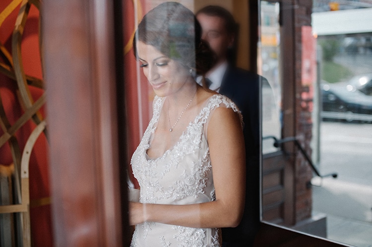 Urban Wedding at the Fifth Bar and Grill Toronto