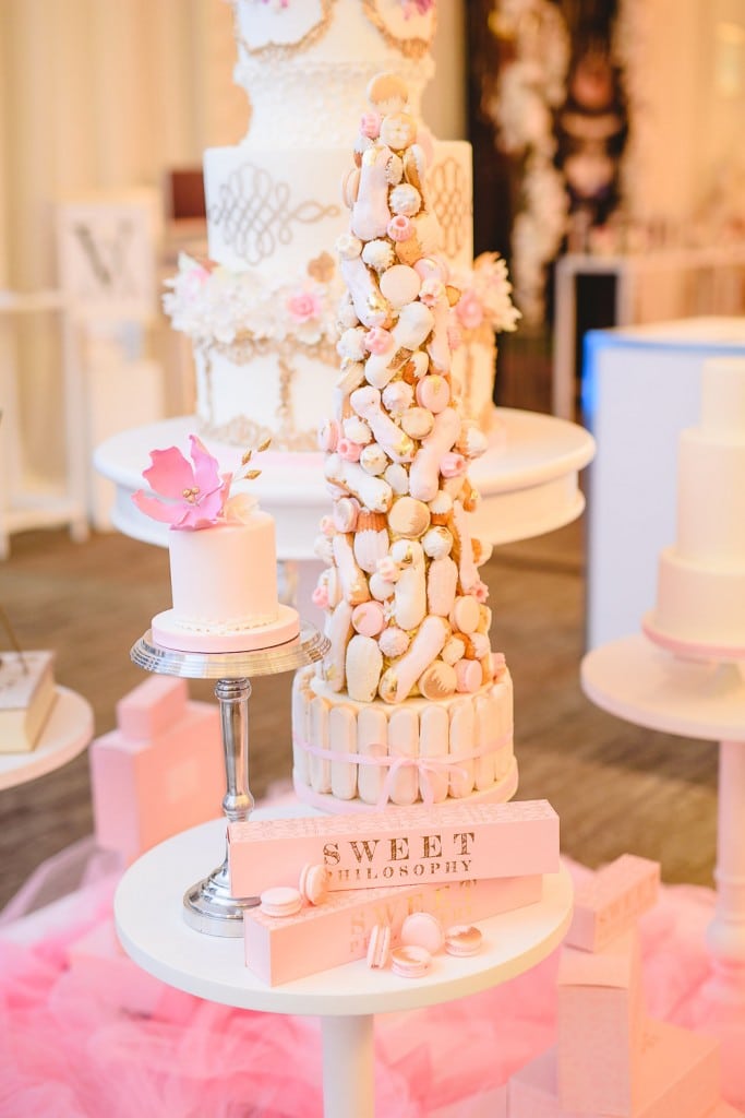 Wedding Trends from the 2016 Wedluxe Show - Lavish sweets tables