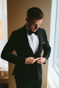 Elegant and Rustic Toronto Wedding in the Distillery District