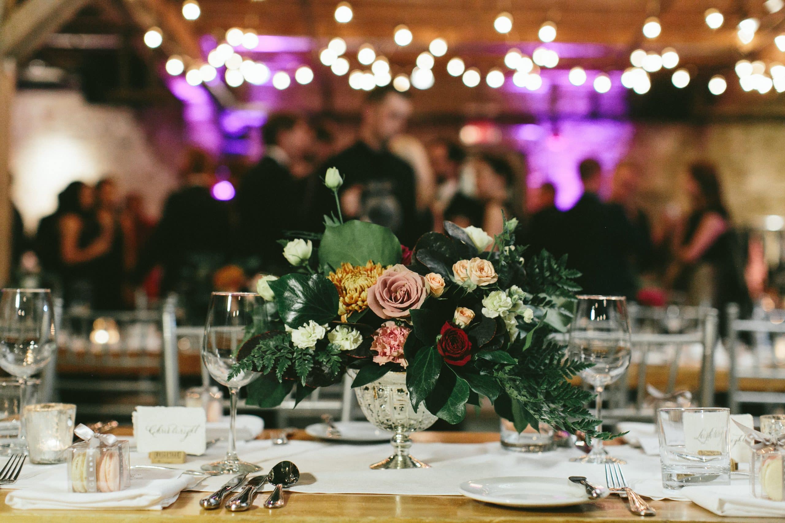 5 things your wedding planner isn’t telling you extended