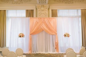 Elegant wedding at King Edward Hotel