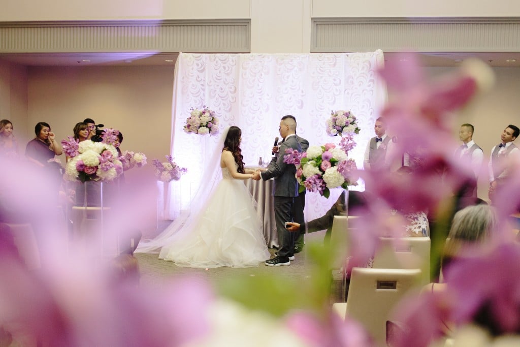 Modern Arcadian Court wedding ceremony