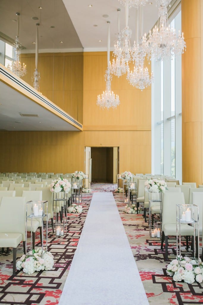 Modern Chinese wedding at Shangri-La Hotel Toronto