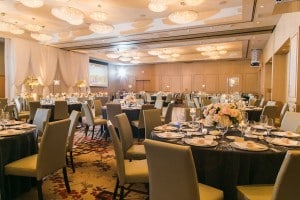 Modern Chinese wedding at Shangri-La Hotel Toronto