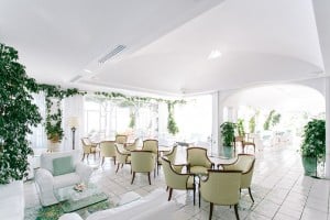 Romantic Amalfi Coast Honeymoon Ideas - Hotel Santa Caterina. Photo: Joee Wong Photography, As seen on rebeccachan.ca