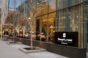 Modern Romance - Chinese Wedding at Shangri-La Hotel Toronto