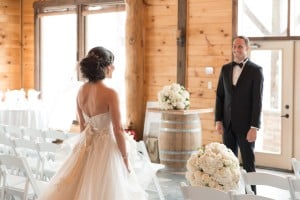 Elegant winter wedding at Holland Marsh Winery