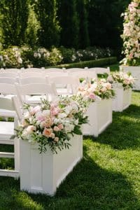 Beautiful outdoor wedding at Graydon Hall Manor