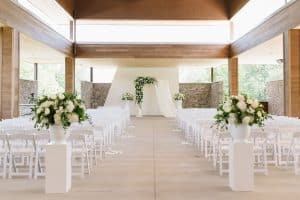 Modern White and Green Chinese Wedding Ceremony at the Guild Inn Estate