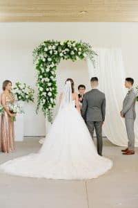 Modern White and Green Chinese Wedding Ceremony at the Guild Inn Estate