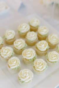 Luxury sweets table with Bobbette and Belle