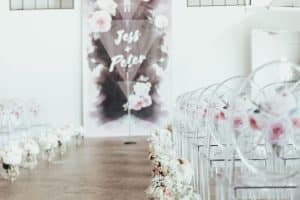 Modern and Graphic Wedding at Airship37
