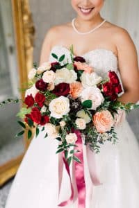 Graydon Hall Manor bride and Rachel Clingen bouquet