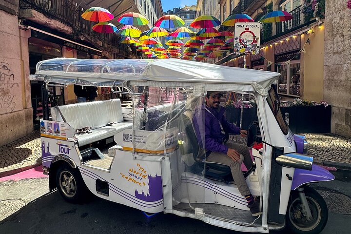 Lisbon tuktuk tour