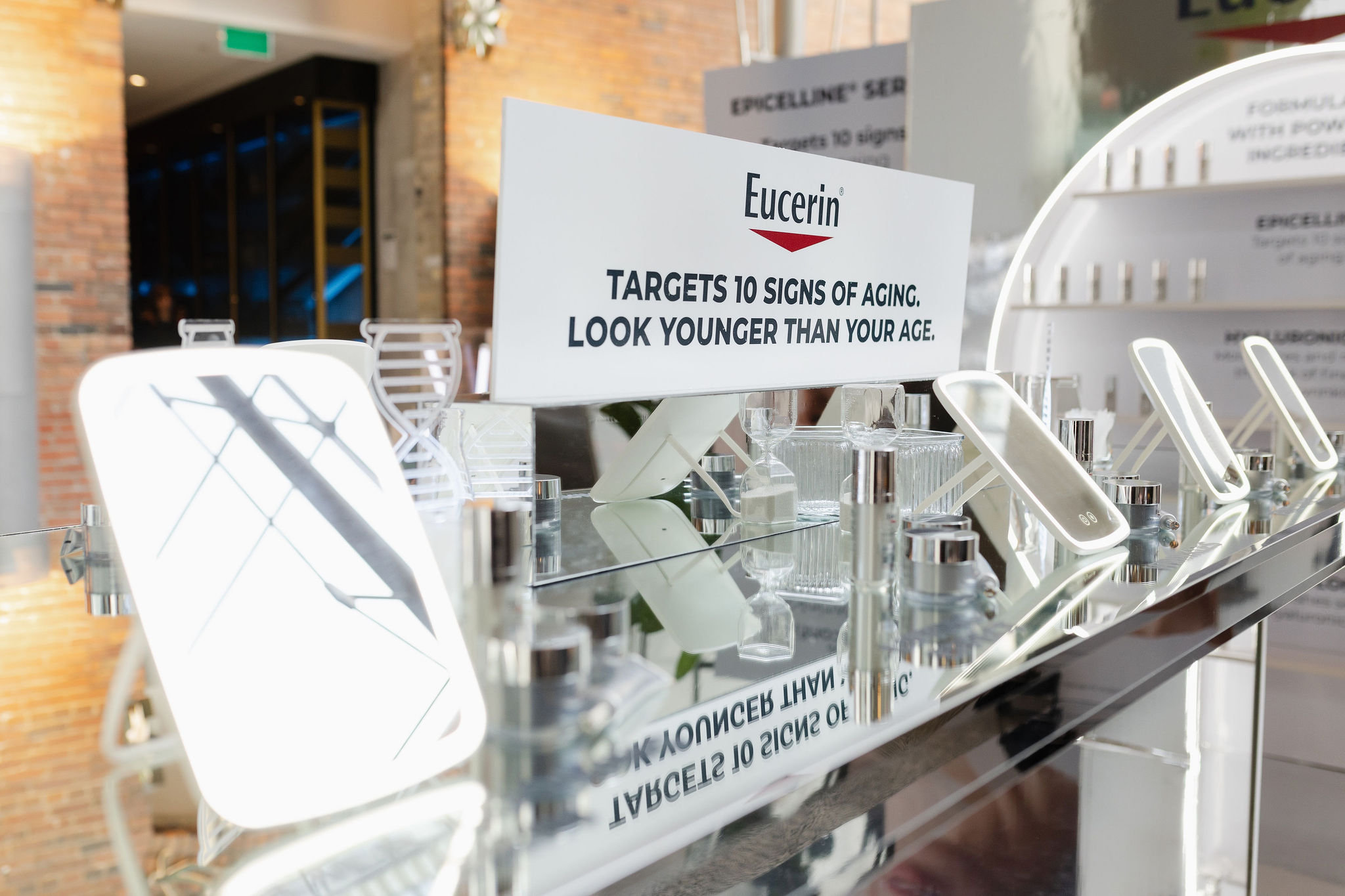 Eucerin Beauty Lab Table